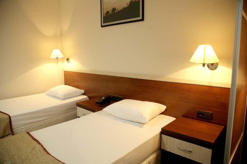 Yelkenkaya Otel Gebze Esterno foto